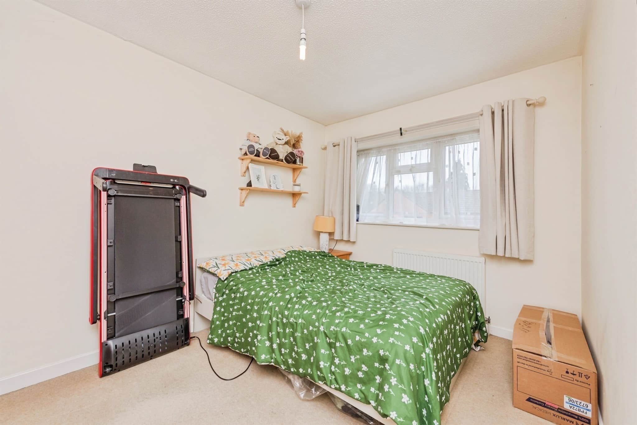 Property at Glovers Close, Atherstone