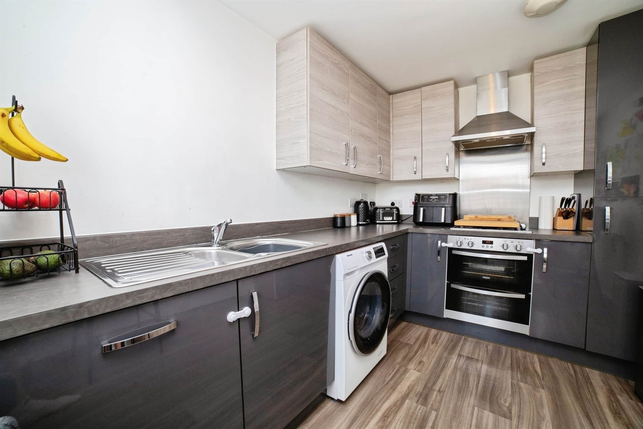 Property at Woodlark Close, Rainworth, Mansfield