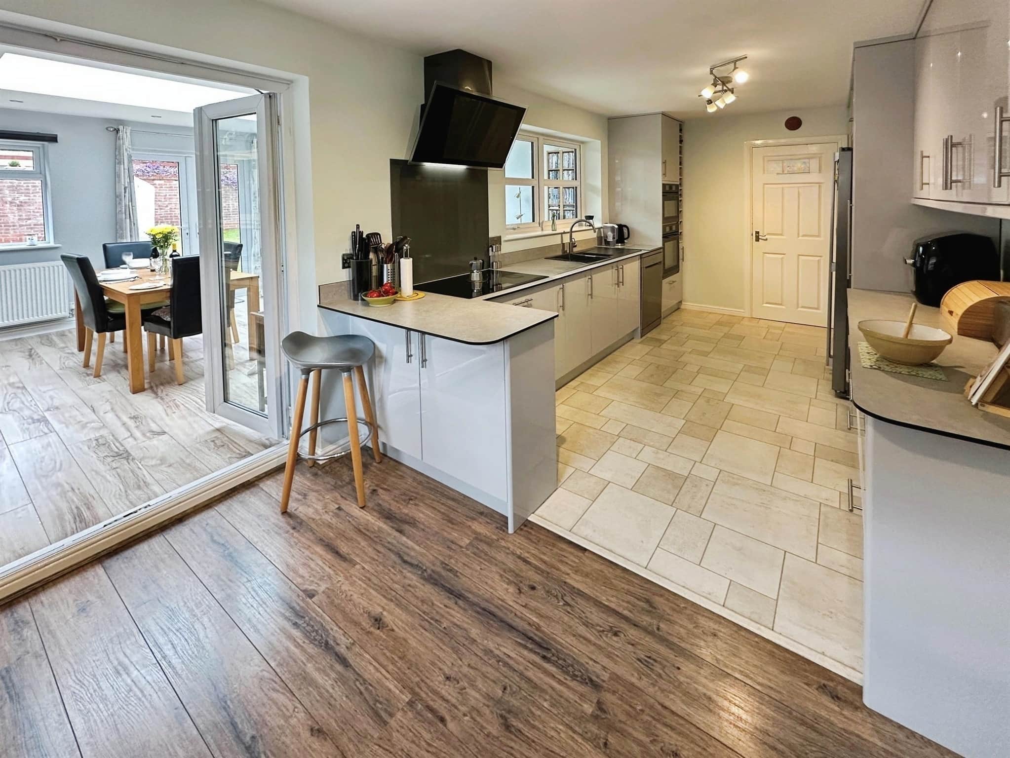 Property at Redcar Close, Mansfield