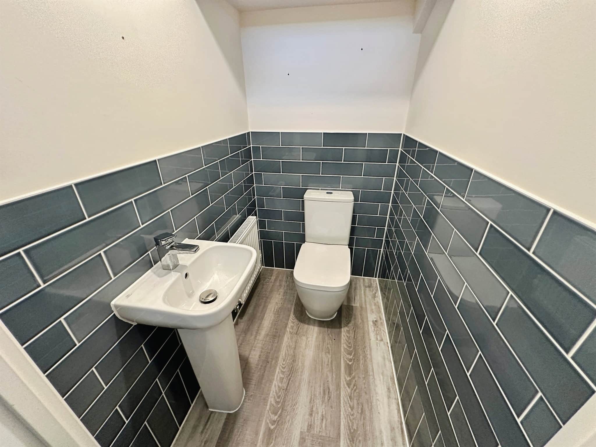 Property at Juniper Drive, Rainworth, Mansfield