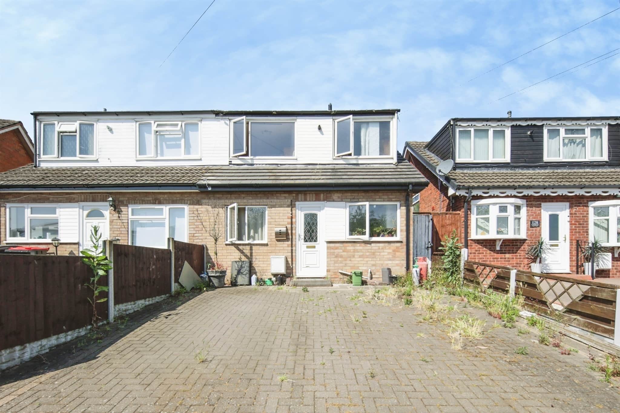 Property at St. Leonards View, Dordon, Tamworth