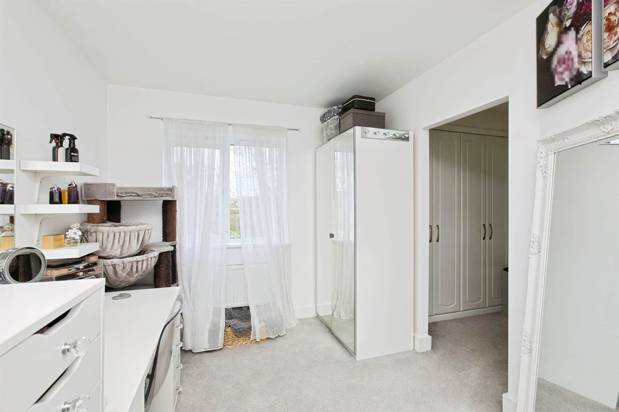 Property at Headstock Drive, Castle Gresley, Swadlincote