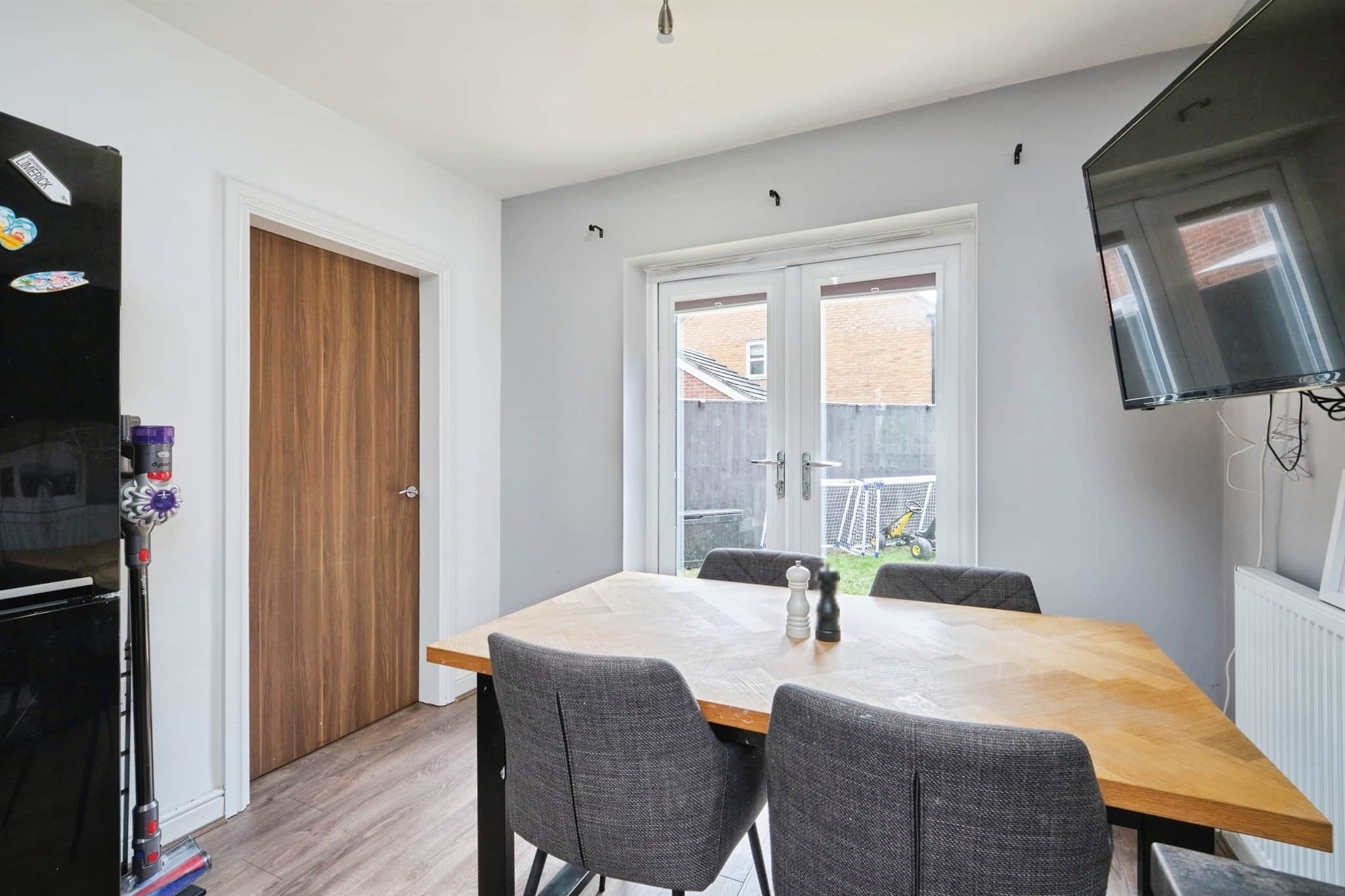 Property at Croft Close, Two Gates, Tamworth