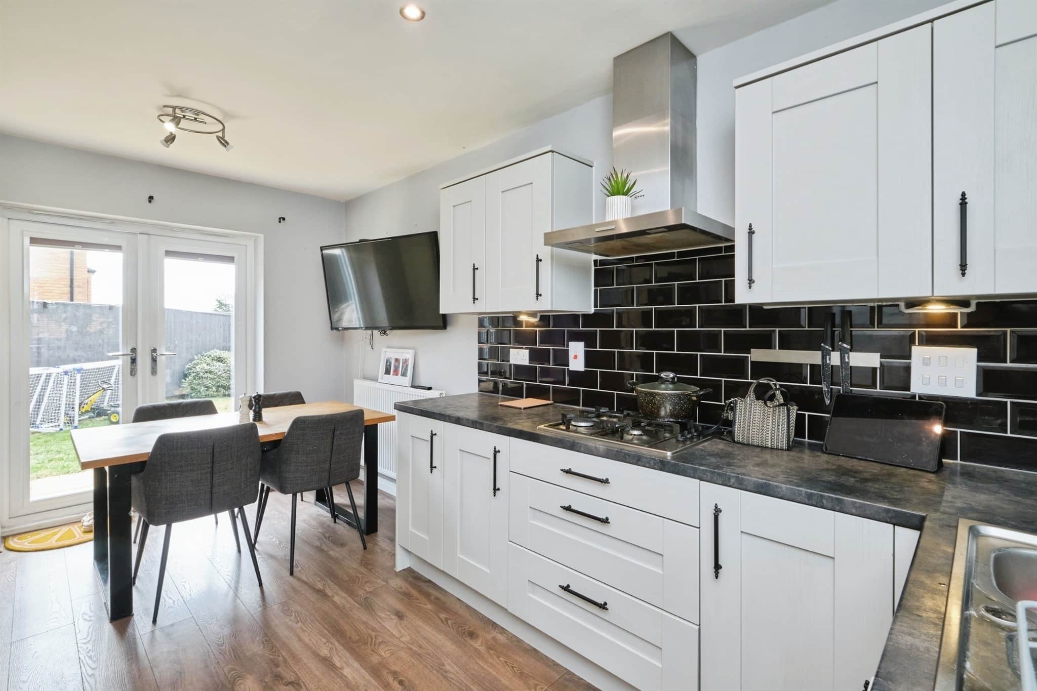 Property at Croft Close, Two Gates, Tamworth