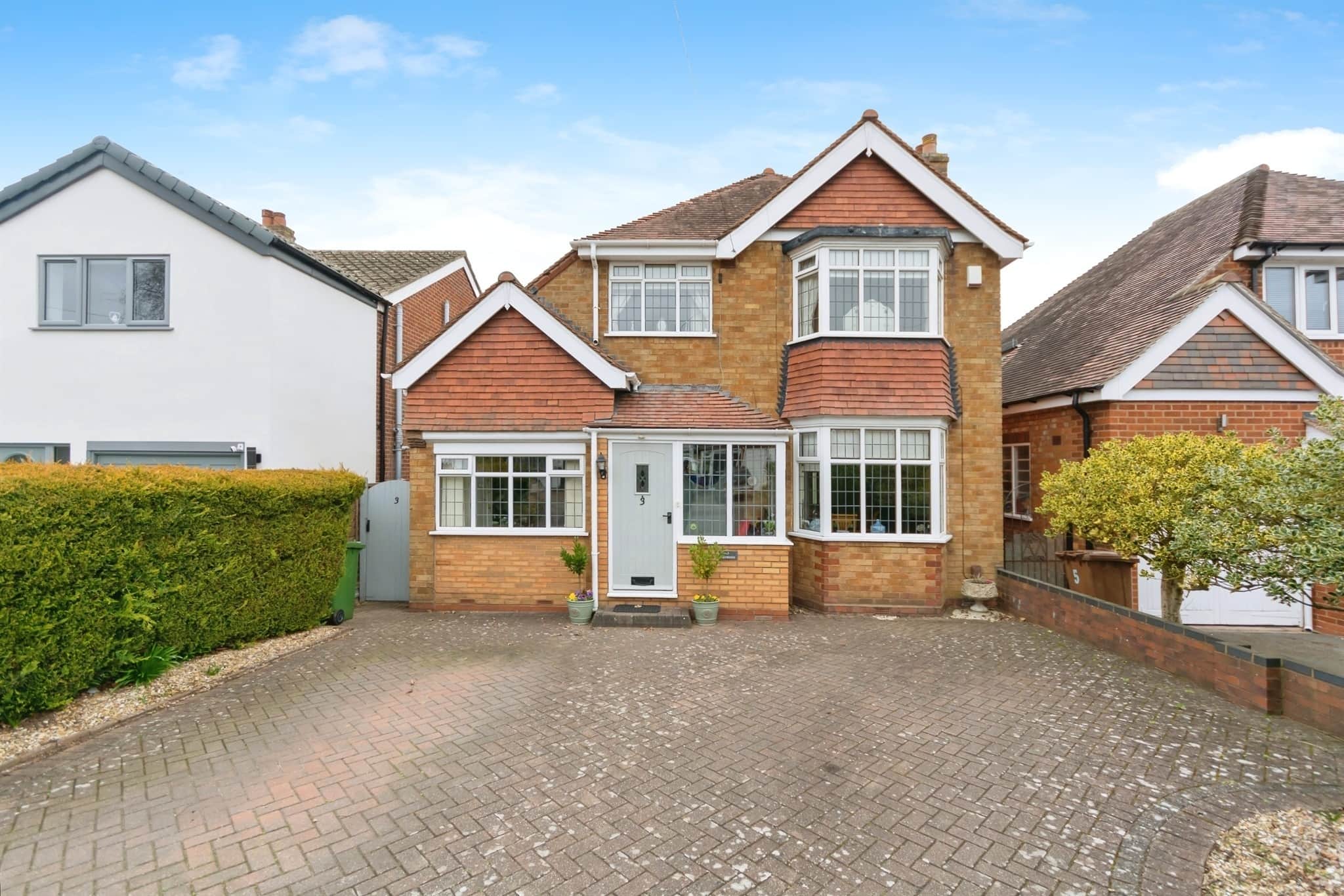 Property at Pinfold Road, Solihull