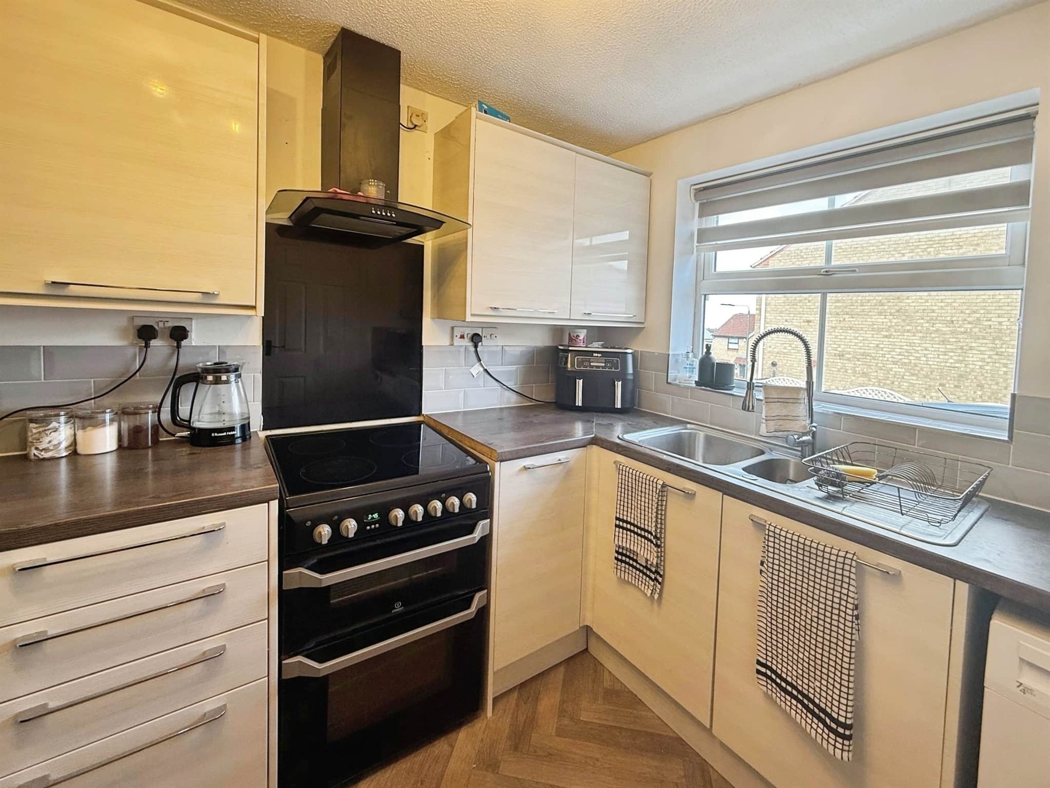 Property at Primula Close, Shirebrook, Mansfield