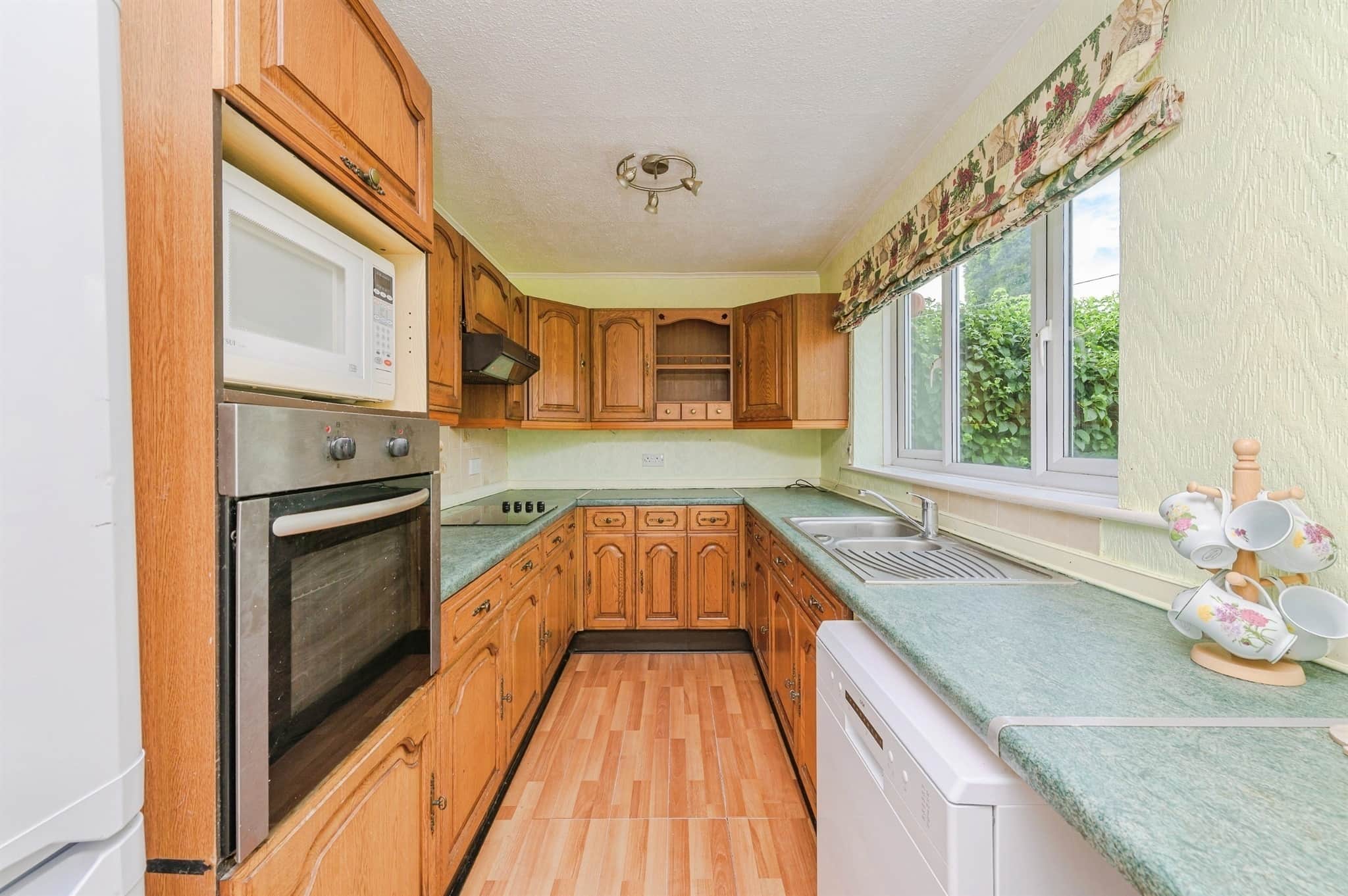 Property at Orchard Close, Dosthill, Tamworth