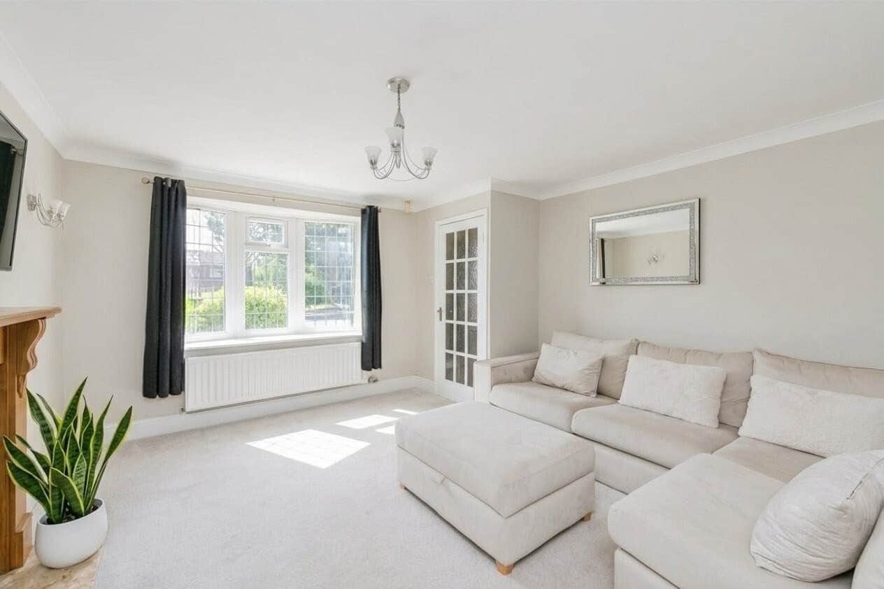 Property at Cottage Farm Road, Two Gates, Tamworth