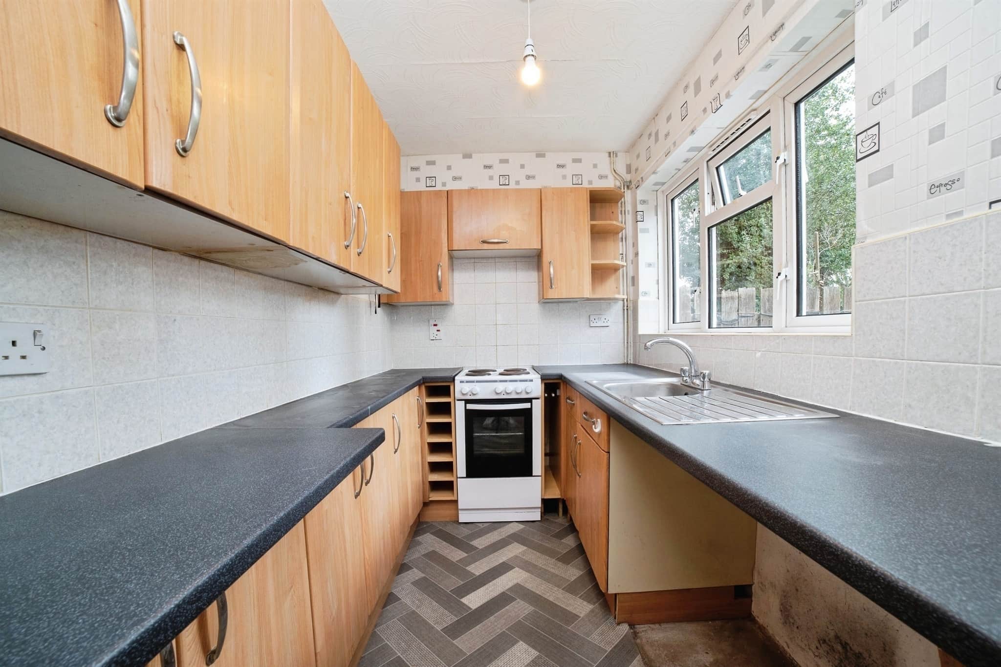 Property at Methuen Avenue, Mansfield