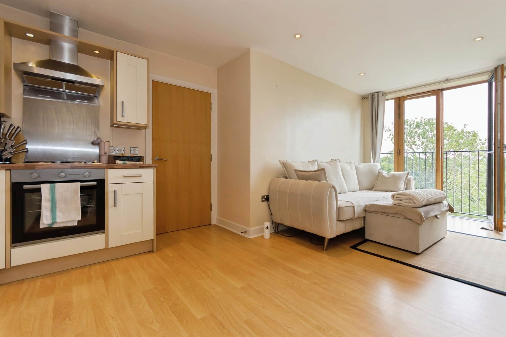 Property at Hutchings Lane, Shirley, Solihull