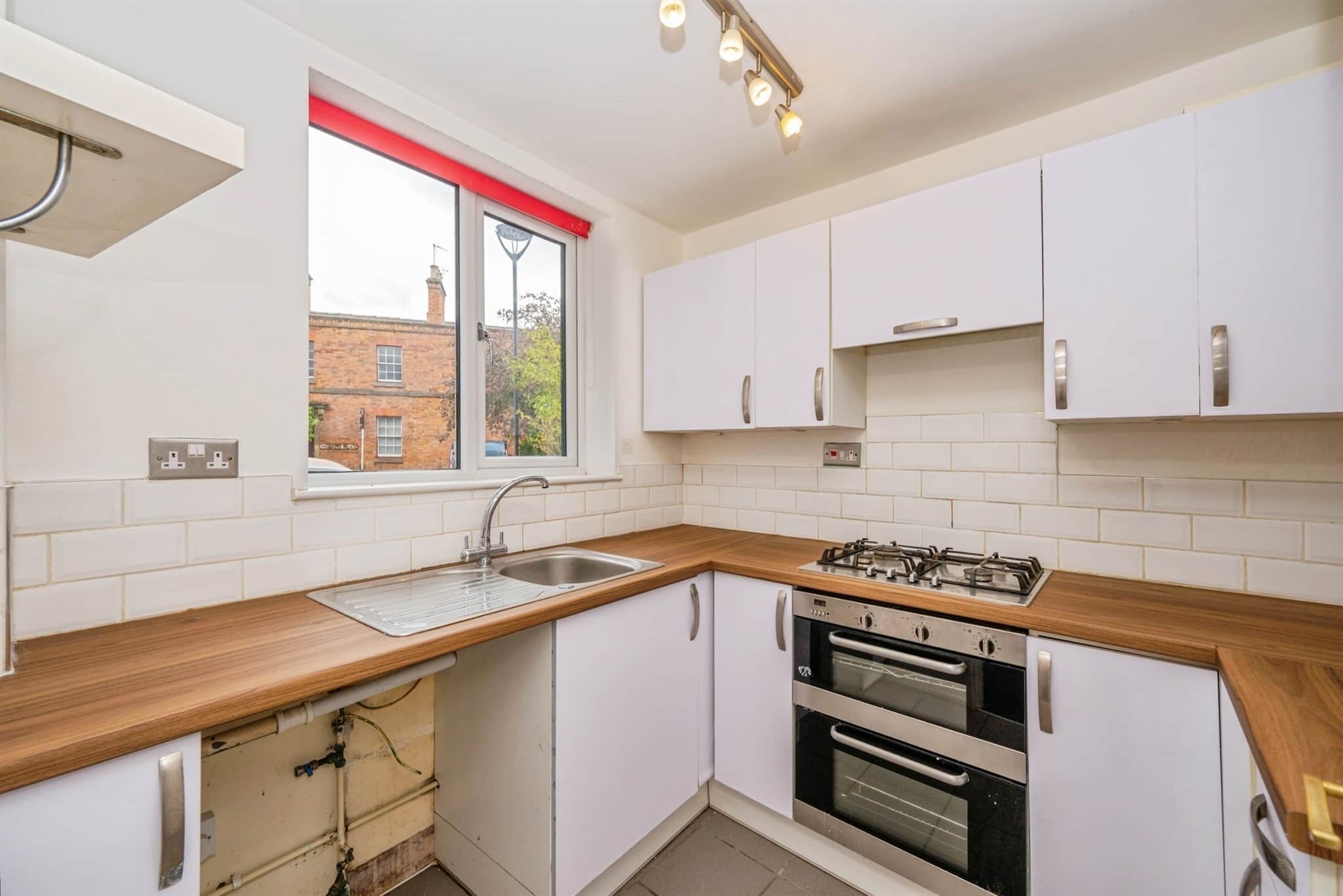 Property at Wellington Crescent, Derby
