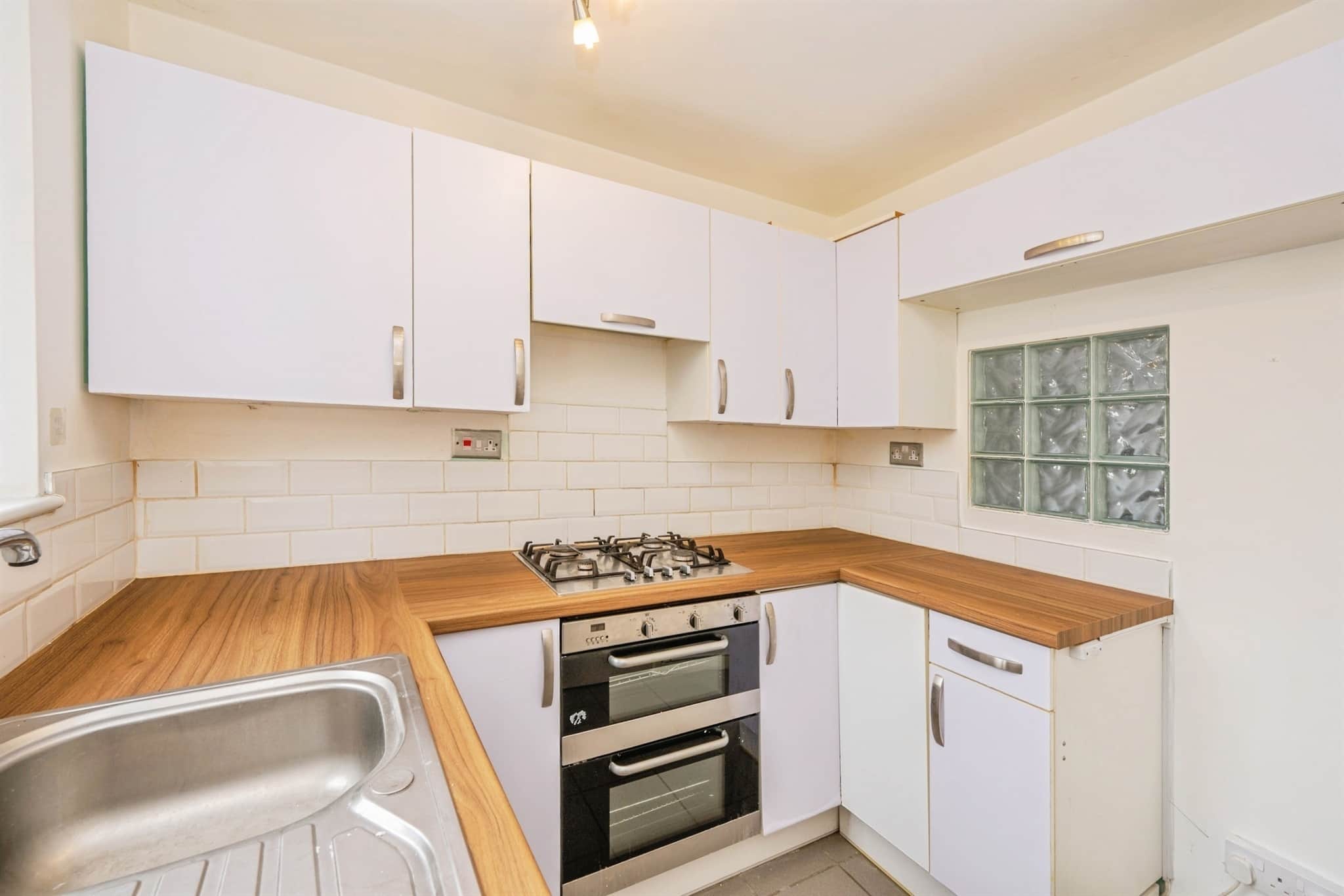 Property at Wellington Crescent, Derby