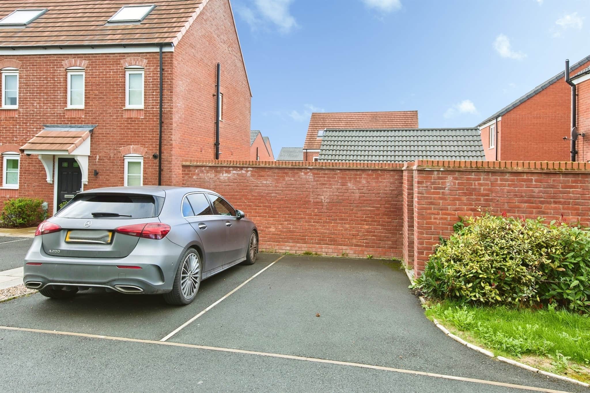 Property at Beacon Close, Anslow, Burton-On-Trent