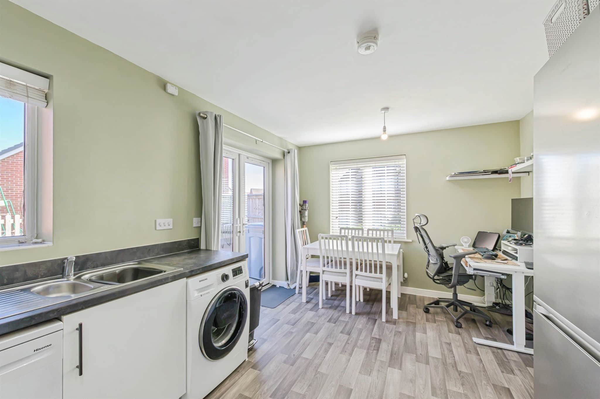 Property at Meadow Way, Tamworth