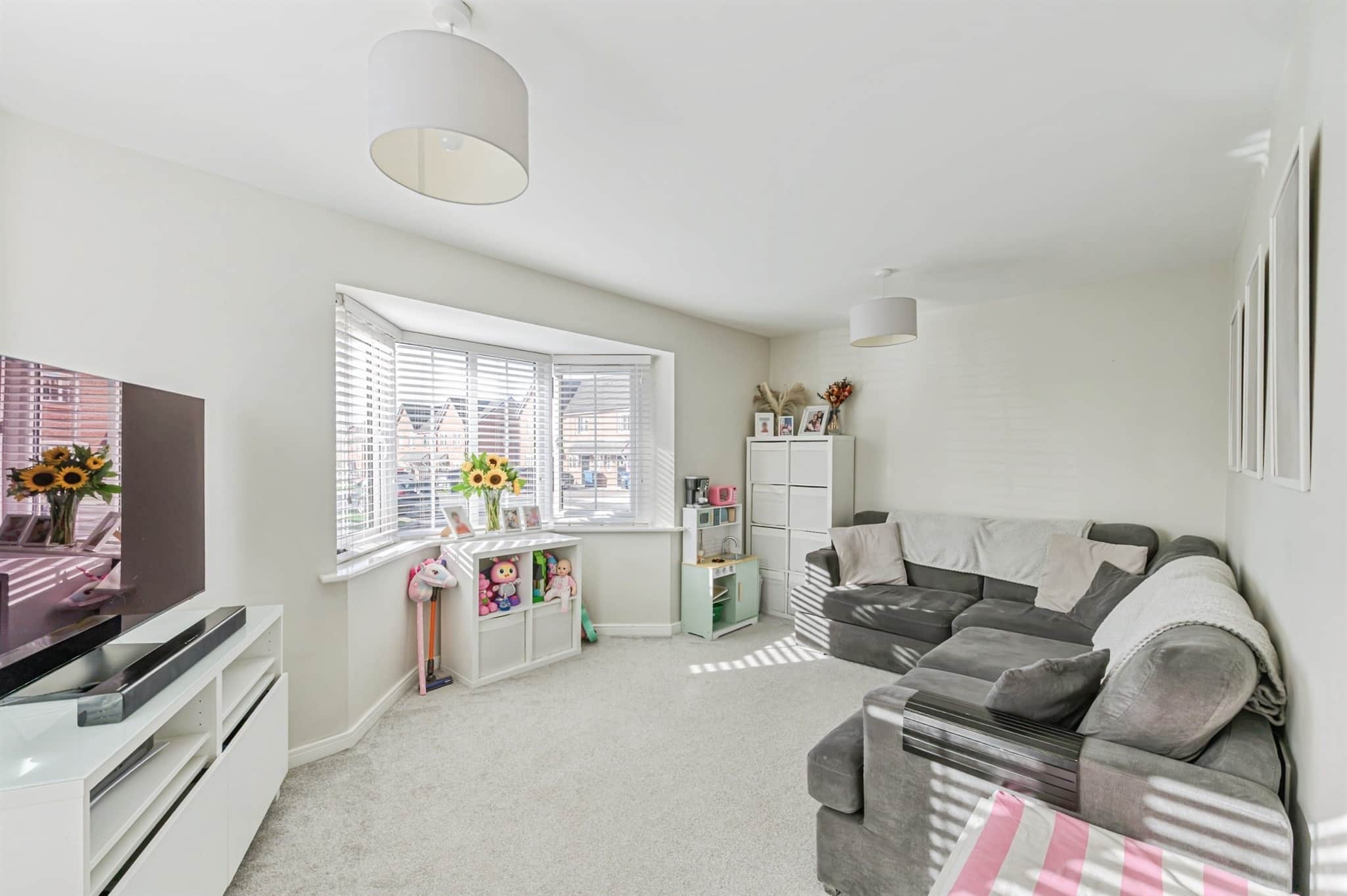Property at Meadow Way, Tamworth