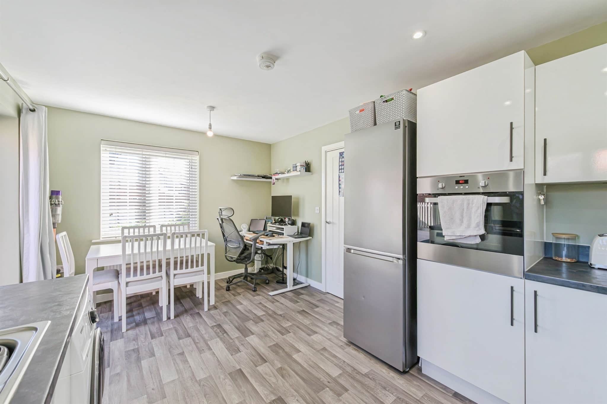 Property at Meadow Way, Tamworth