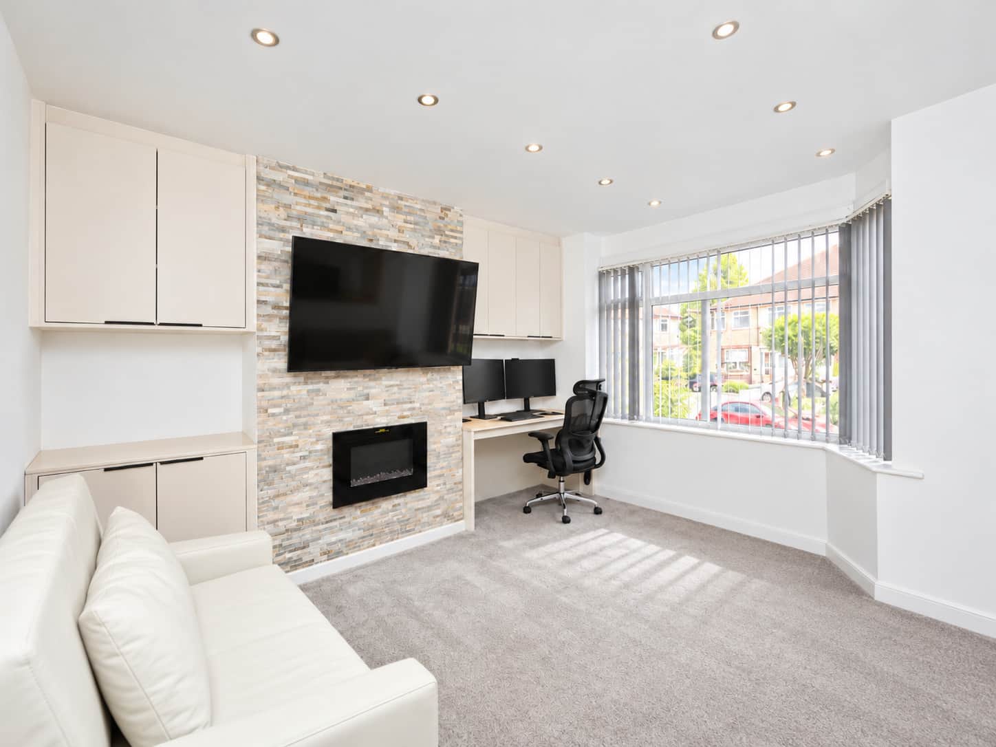 Property at Knightsbridge Road, SOLIHULL