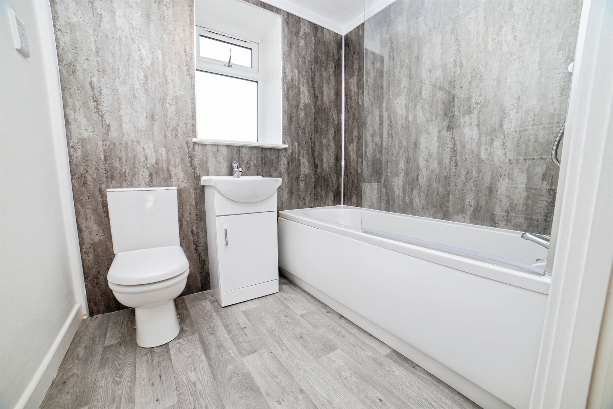 Property at Highlanders Hill, Mansfield