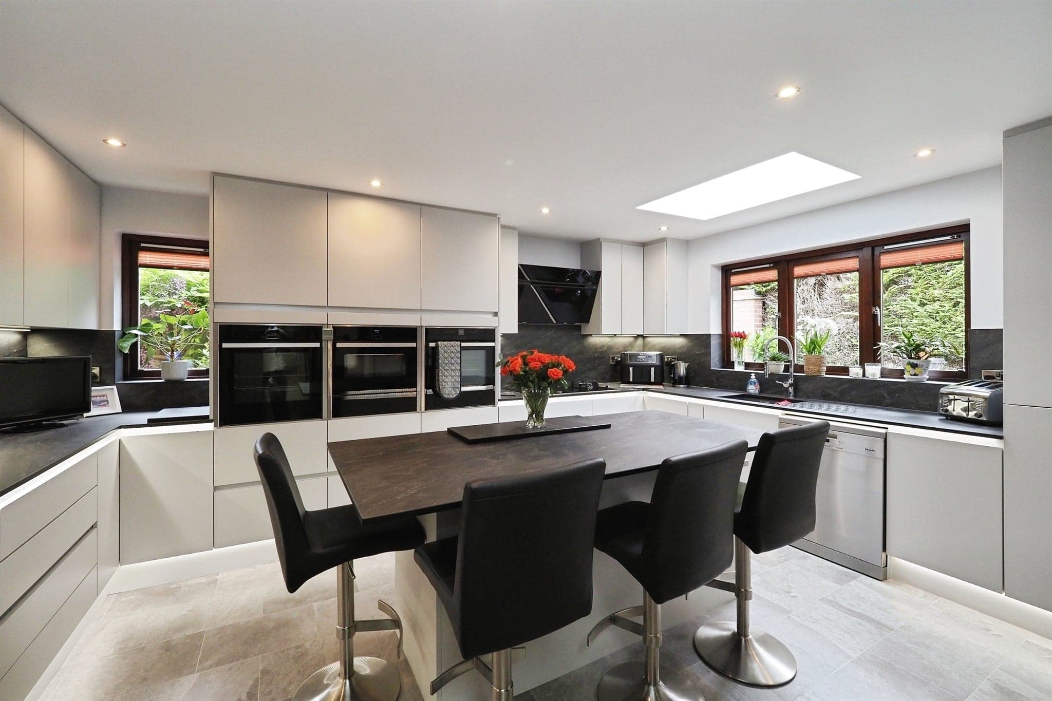 Property at Robinsons Hill, Melbourne, Derby