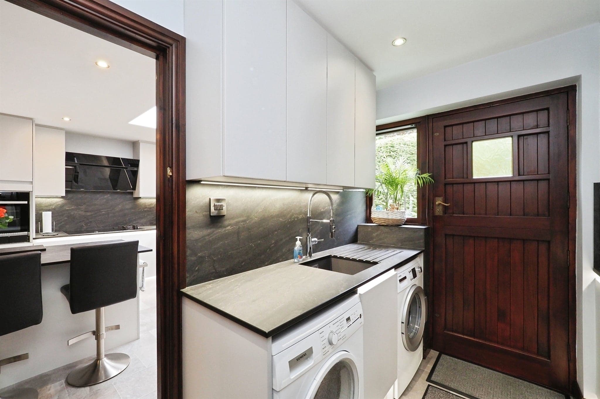 Property at Robinsons Hill, Melbourne, Derby