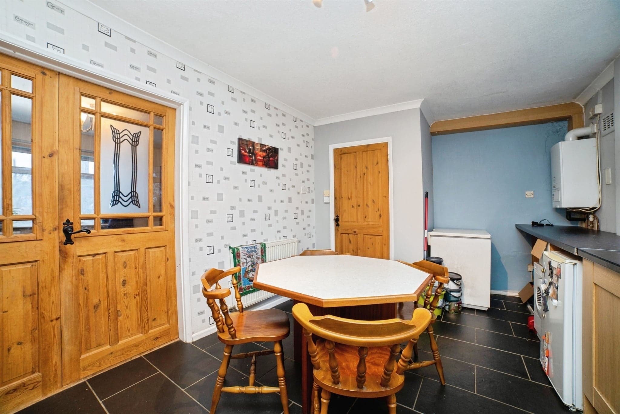 Property at The Crescent, SUTTON-IN-ASHFIELD