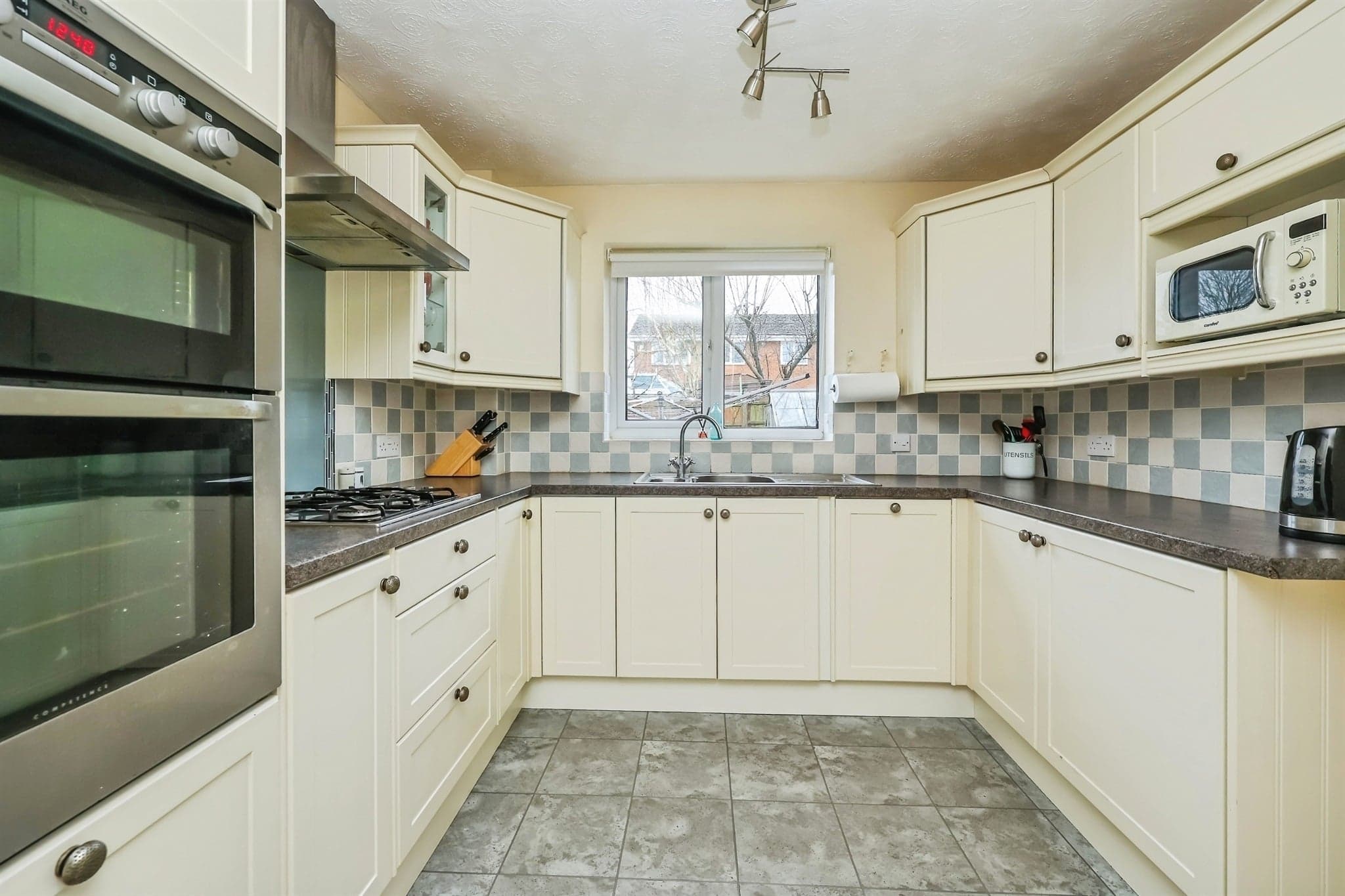 Property at Rockley Close, Hucknall, Nottingham