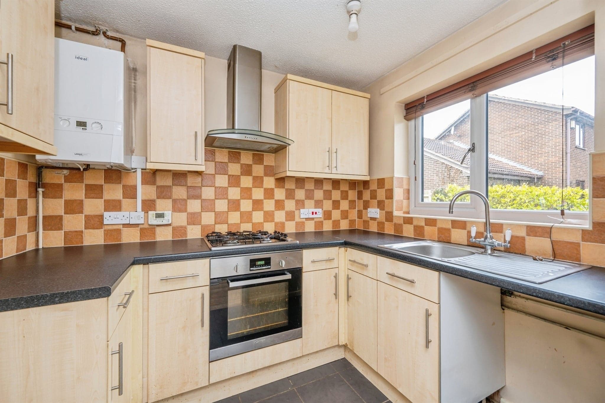 Property at Castlecraig Court, Sinfin, Derby