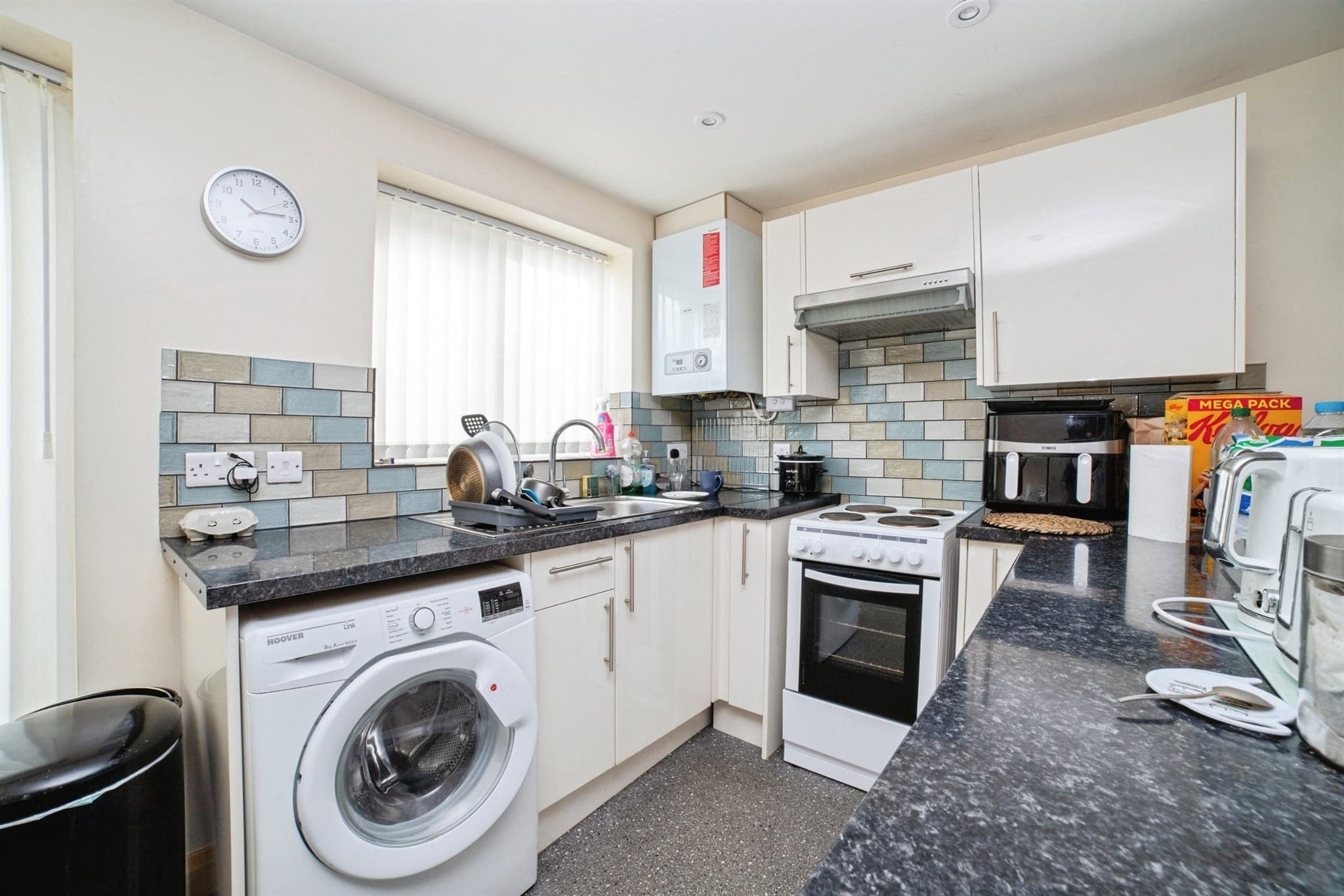 Property at Warsop Lane, Rainworth, Mansfield