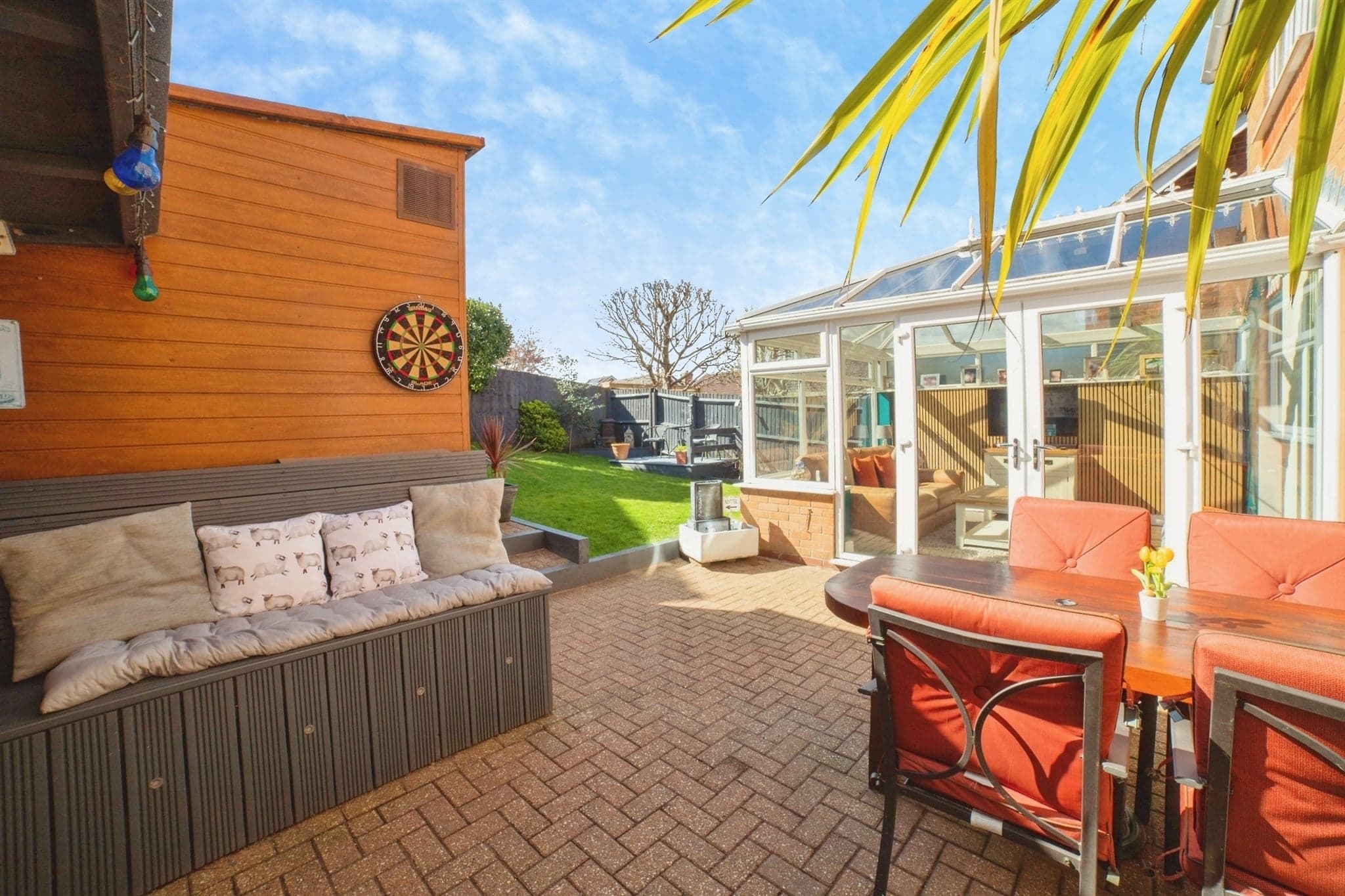 Property at Halstead Close, Forest Town, Mansfield