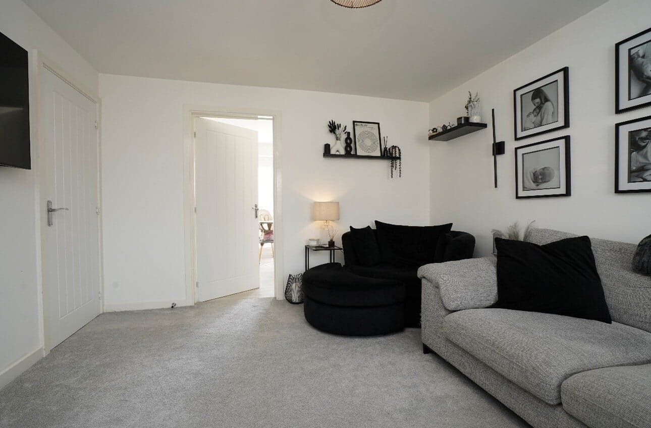 Property at Hewer Close, Eastwood, Nottingham