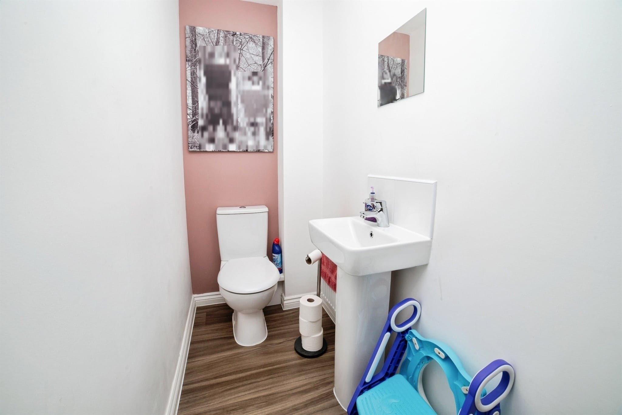 Property at Woodlark Close, Rainworth, Mansfield