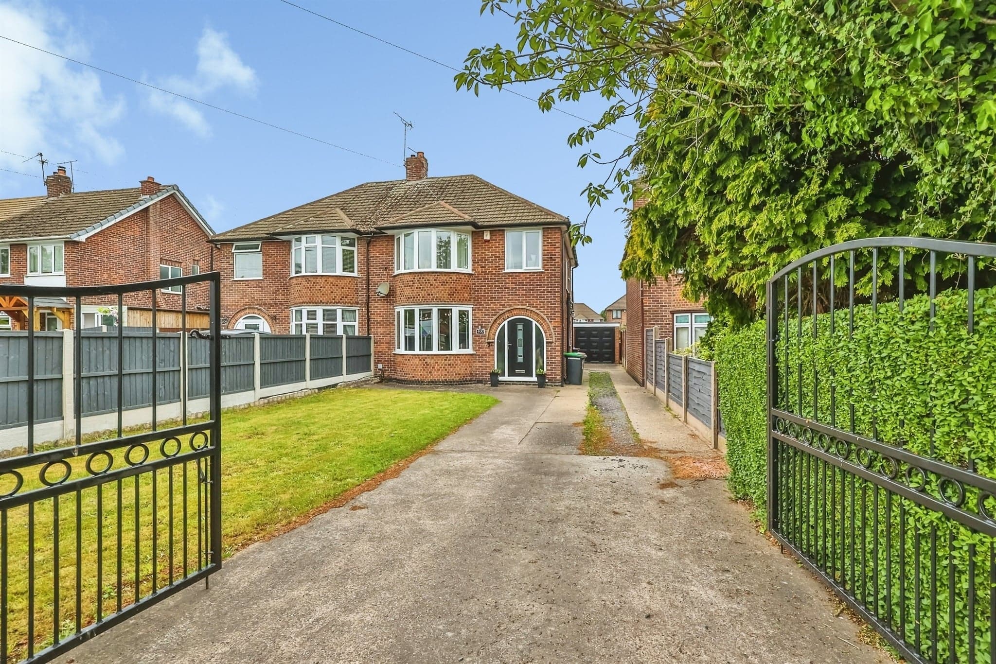 Property at Watnall Road, Hucknall, Nottingham