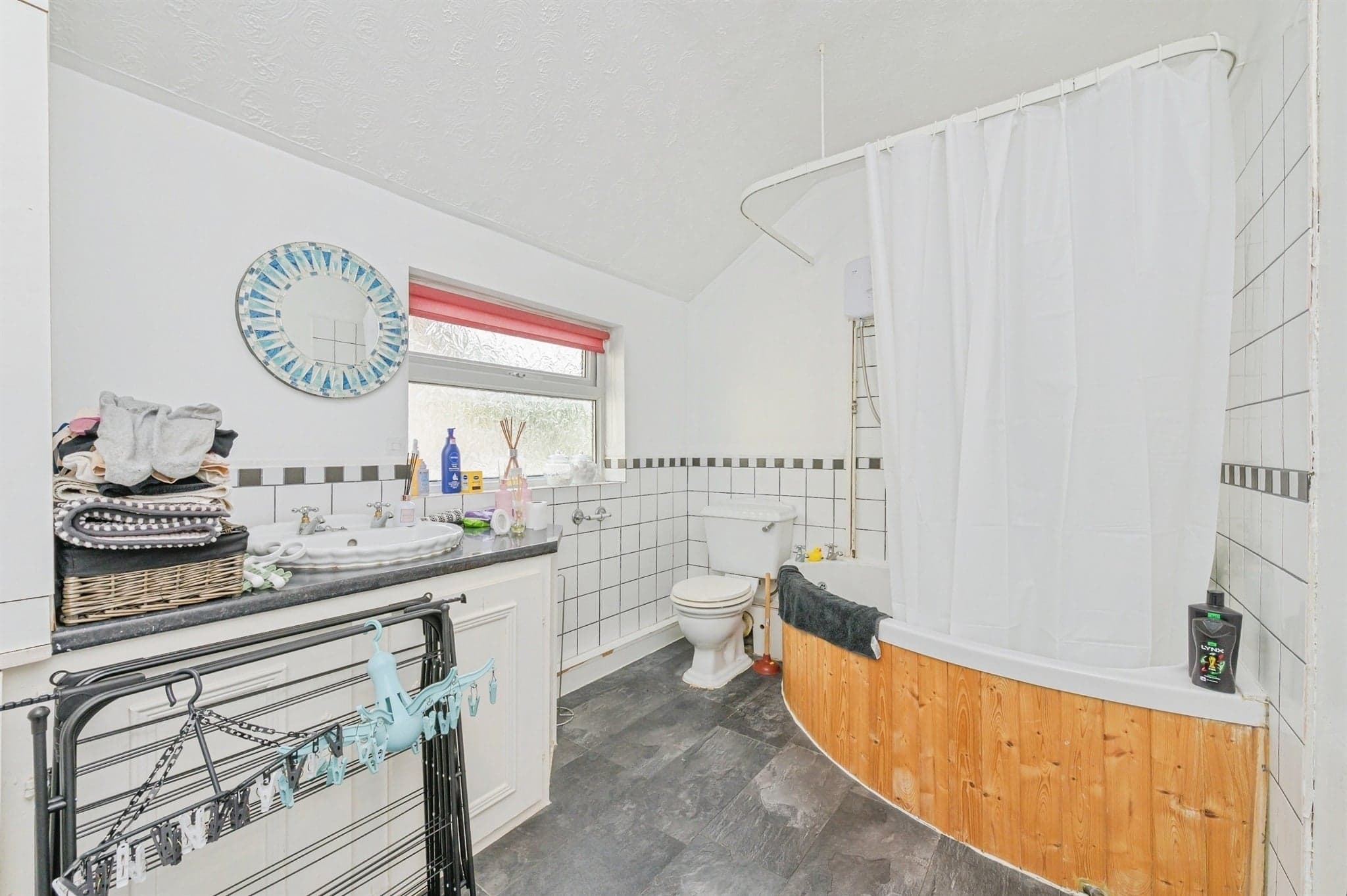 Property at Hedging Lane, Wilnecote, Tamworth