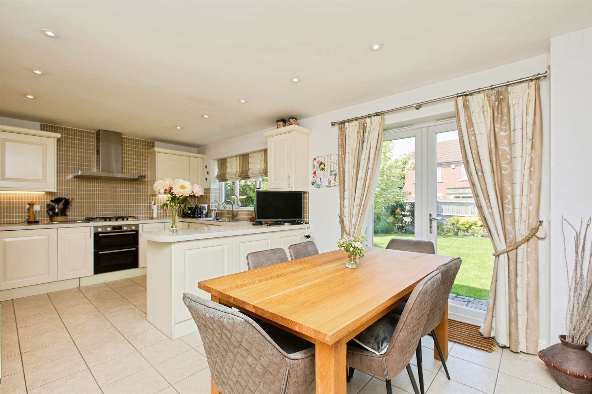 Property at Horse Chestnut Gardens, Chellaston, Derby