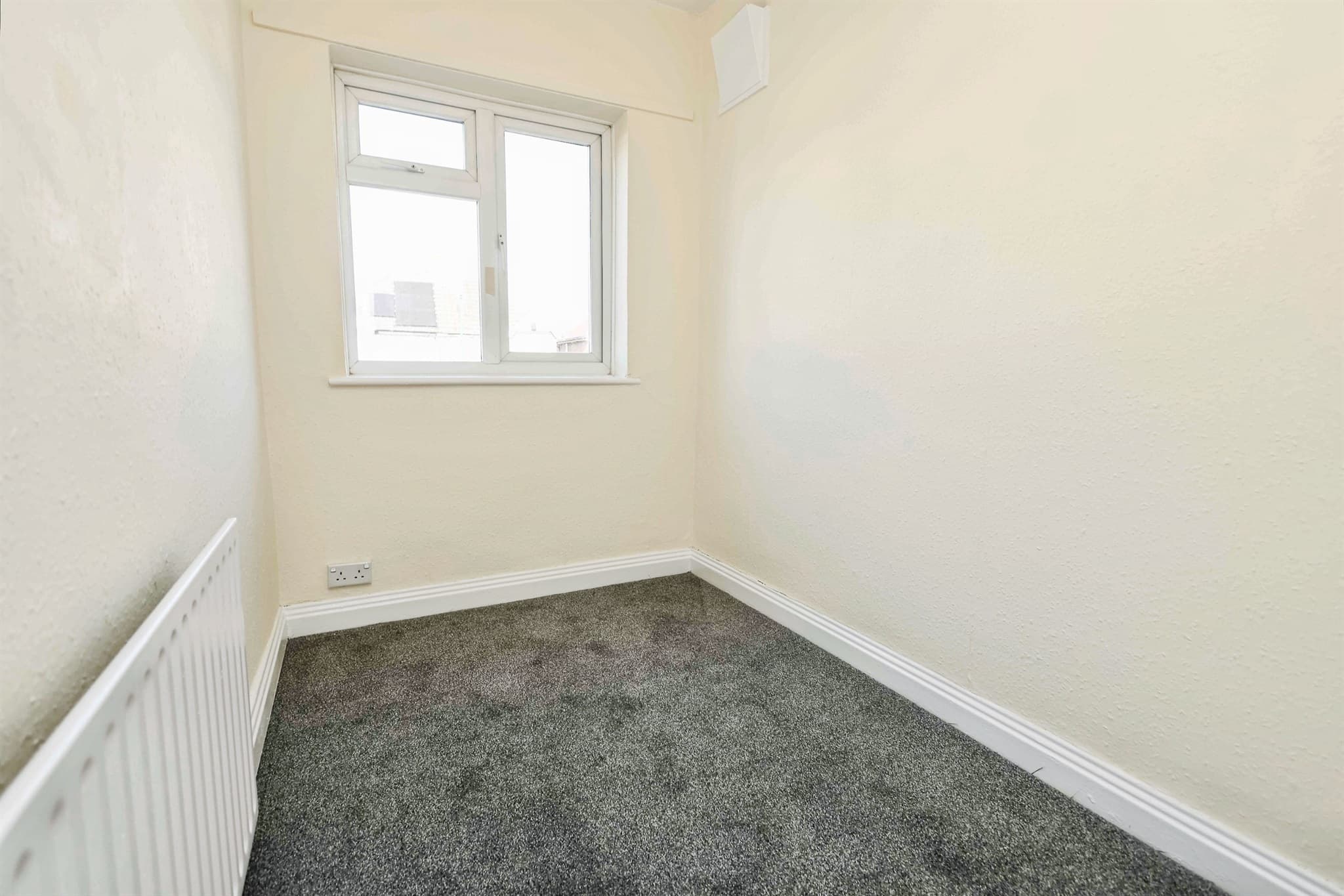 Property at Jeremy Grove, Solihull